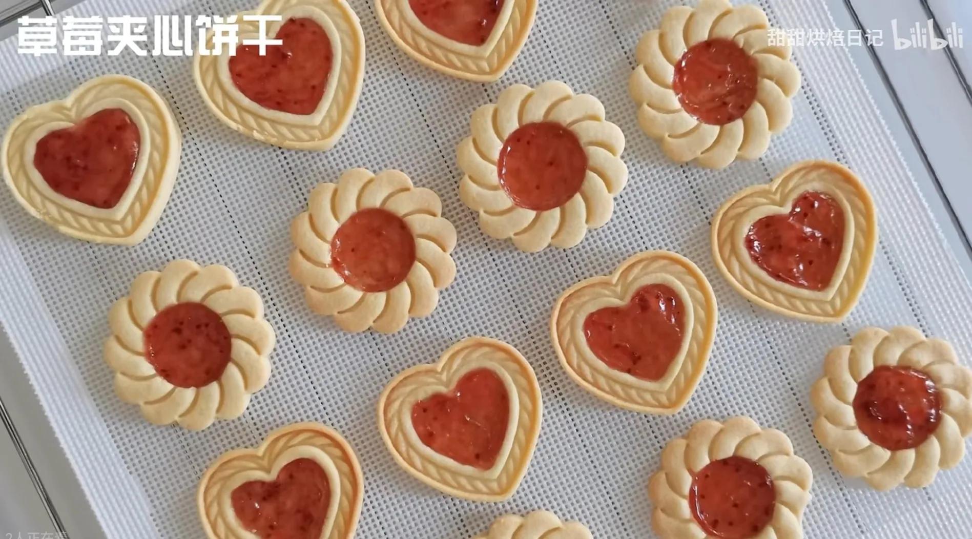 丘比草莓果酱怎么吃,草莓果酱的多种吃法