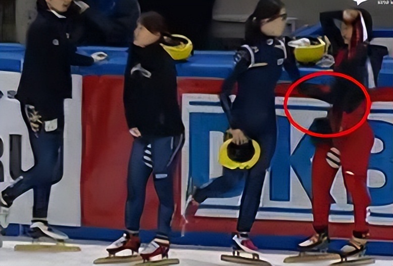 中韩短道速滑那点事,短道速滑世界杯周洋受伤回放