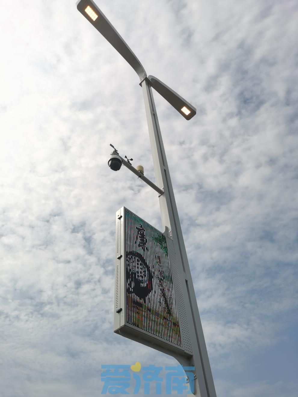 济南智慧路灯杆,智慧灯杆好做么