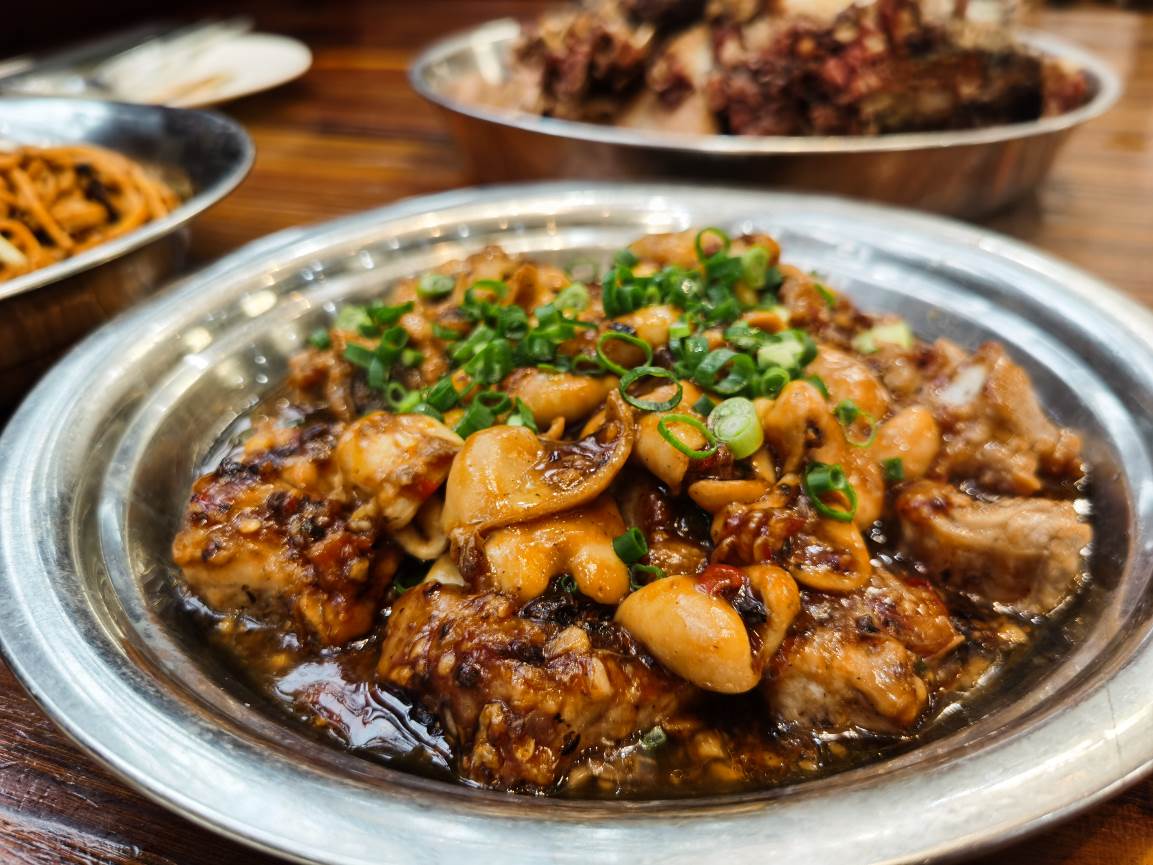 奔腾b702014款,奔腾b702.0t油耗