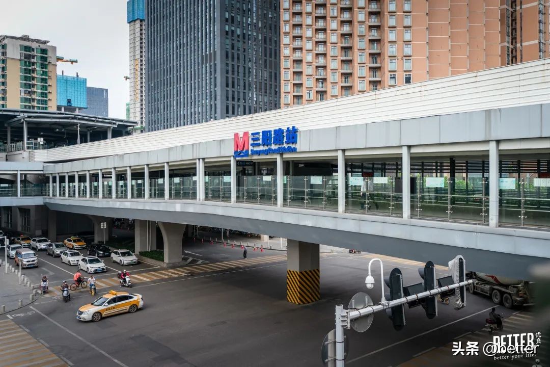 是时候揪出武汉地铁站「时间刺客」了