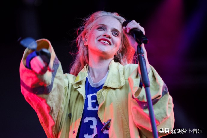 mileycyrus新单,mileycyrus多久出专辑好