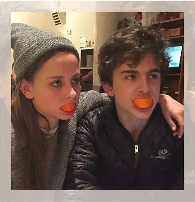 裸体派对，金发蕾丝，HBO又掌握了财富密码