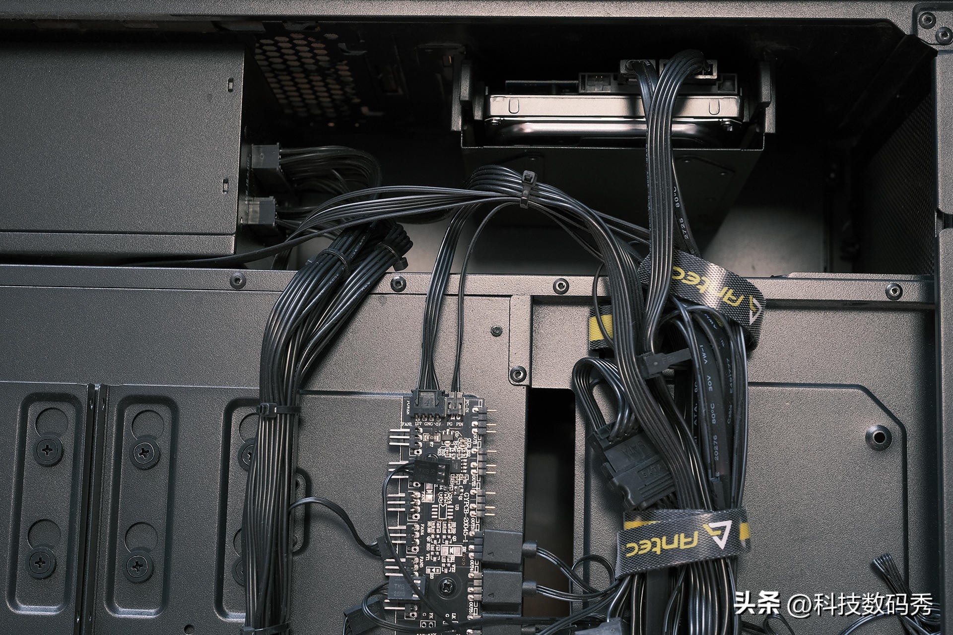 东芝p300硬盘对比希捷硬盘,东芝p300机械硬盘