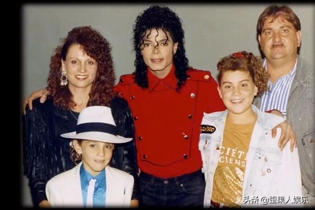 杰克逊的小儿子近照,杰克逊三个孩子的近照