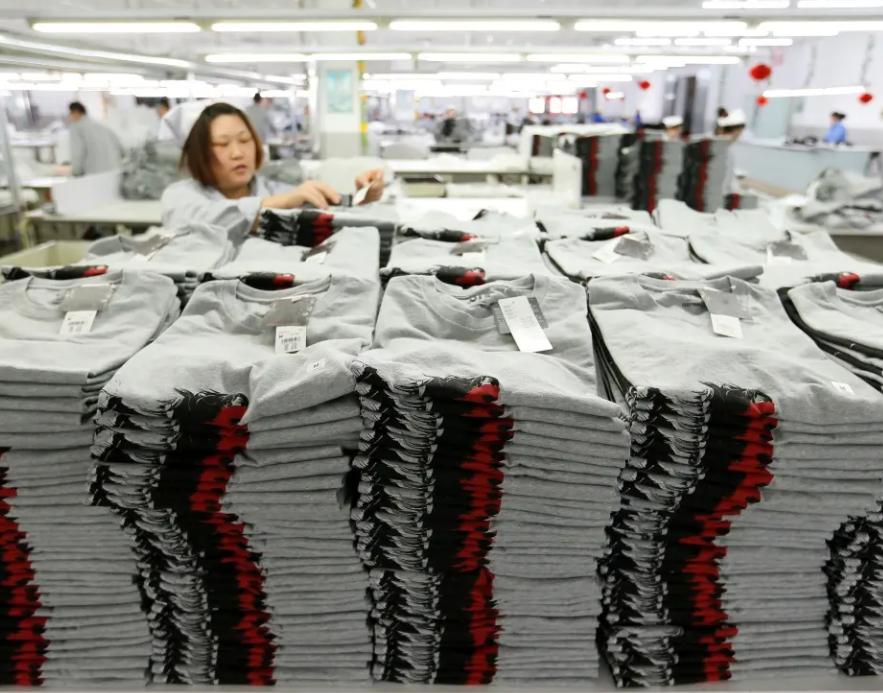 衣服全是“假货”？继“南极人”后，这4家品牌也靠卖吊牌赚钱了