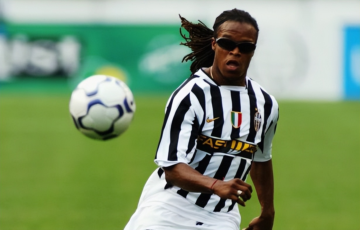 活久见室内足球,活久见足球