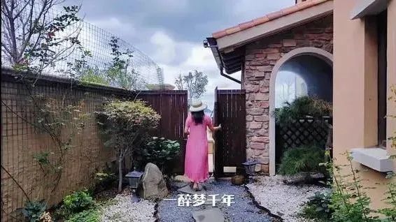 「原创诗词」黛影儿|既是人间虚己客，天地悠悠谁曾来