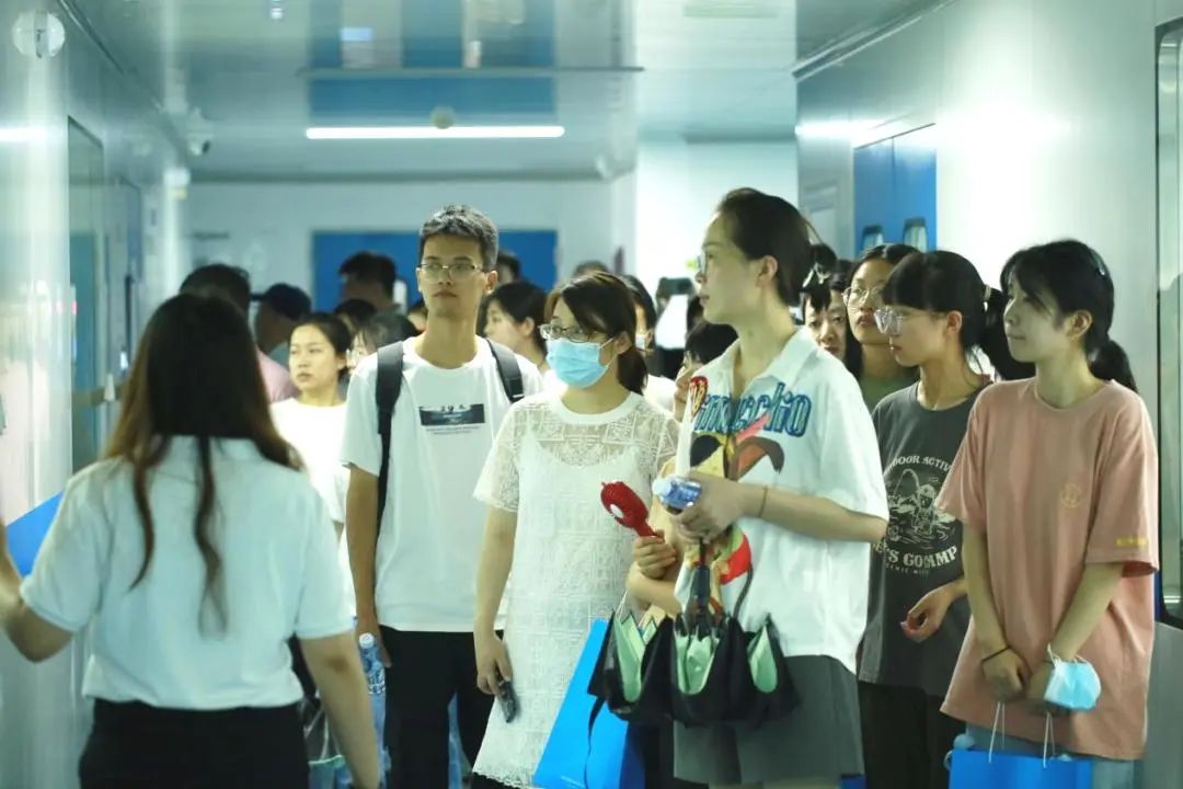 后浪奔涌奋斗新时代,海尔施基因科技有限公司入职培训