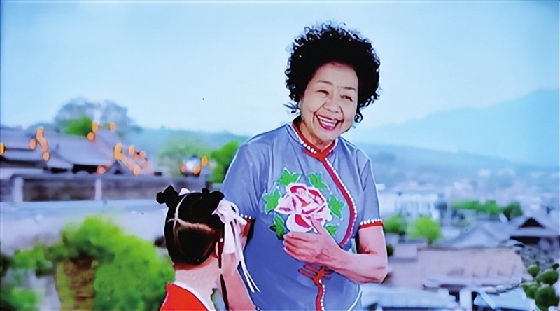 桃花红杏花白刘改鱼年轻时演唱,歌曲桃花红杏花白刘改鱼