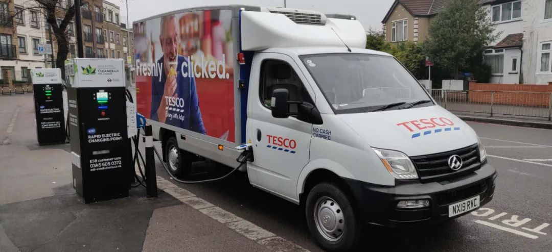 “德国战车”打价格战，中国“車”却提价卖，什么情况？