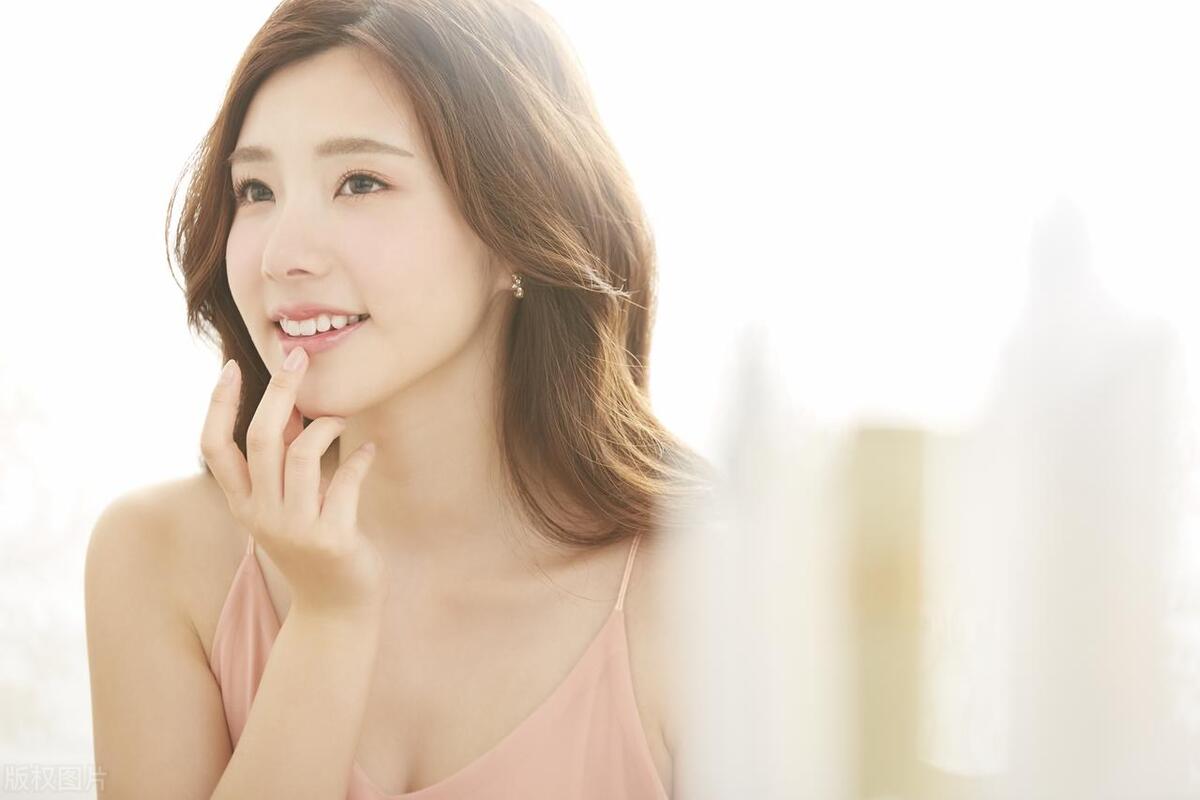 2008年老门卫刀劈离异女到底是强奸还是*交性**易引发纠纷各执一词