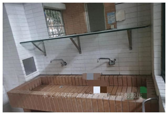 没对比没伤害，看到华南理工大学的环境，就知道成绩好有多重要呀