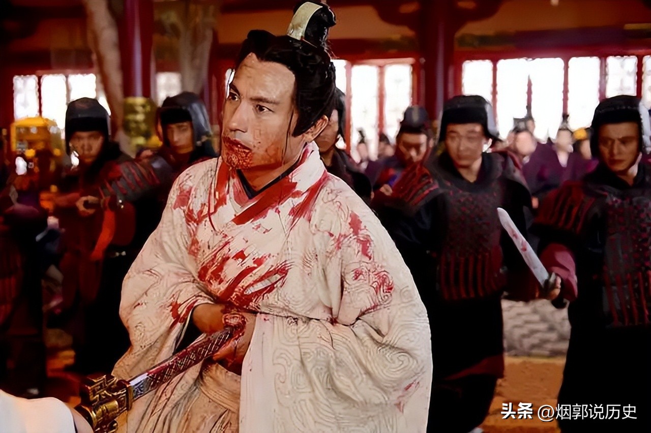 荆轲用的什么剑刺杀秦始皇,荆轲为什么打不过秦王