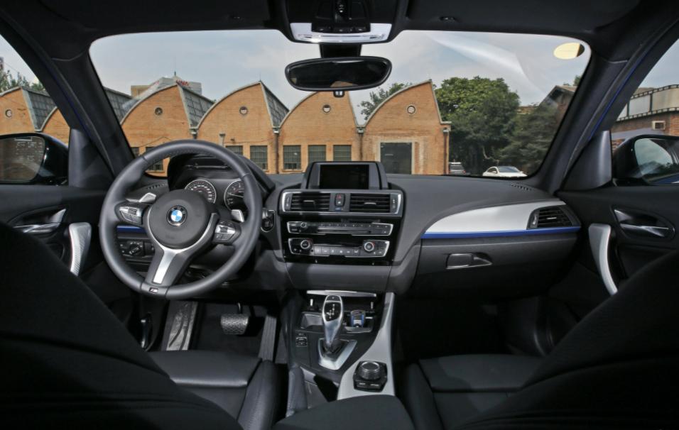 女生开车推荐车型十万左右,10万左右小女生开的新款车型