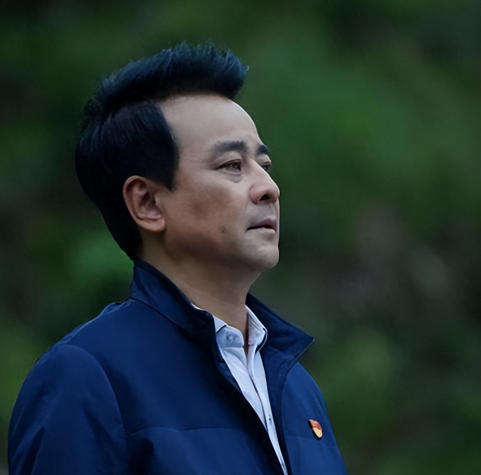 罗刚郝蕾近期视频,罗刚郝蕾全家