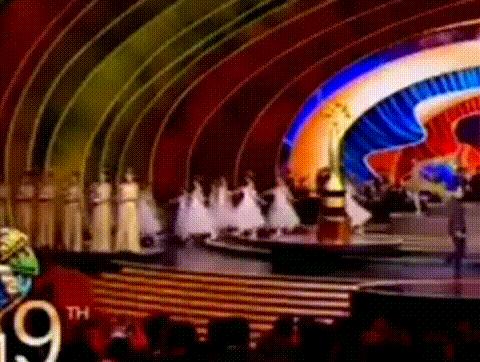 赵樱子假摔完整视频,赵樱子摔倒是真摔还是故意的