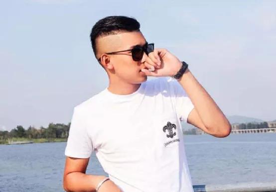 抗洪英雄犀利哥程国荣,犀利哥程国荣抗洪英雄