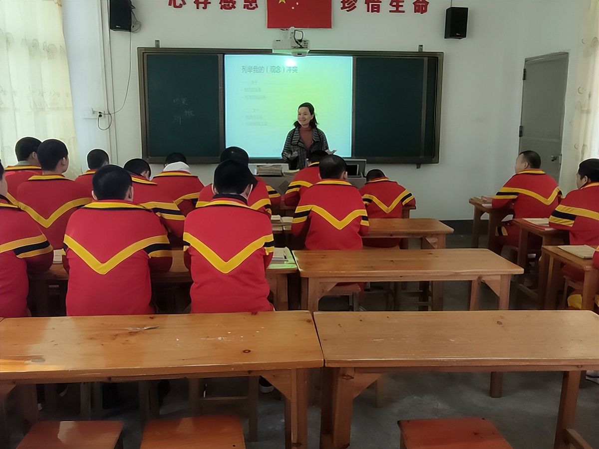 全国首个家庭教育宣传周活动简报,全国家庭教育宣传周小结