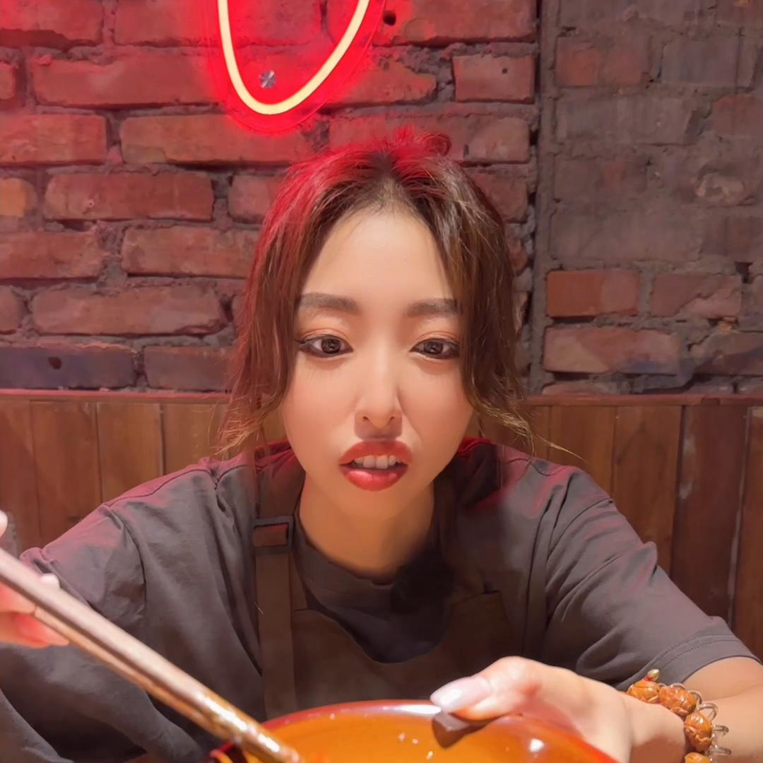 成都唯一的全牛油火锅,没有牛油的成都火锅