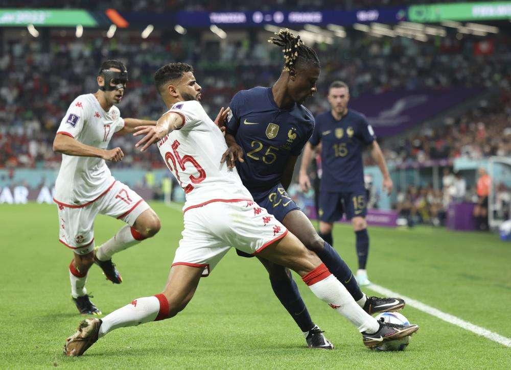 巴西男足0-2乌拉圭巴尔韦德,国际杯巴尔韦德