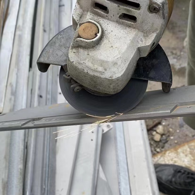 钛金属的火花,钛的火花是什么样的