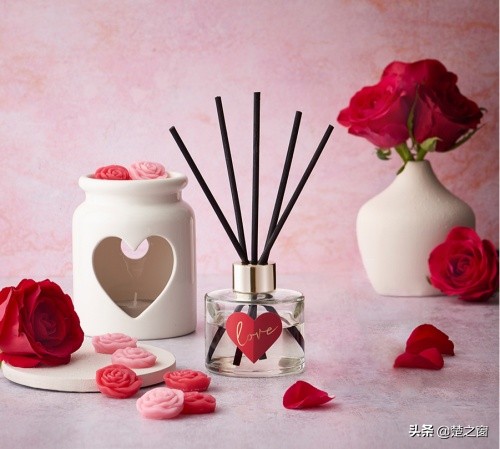 甜蜜和心机都在这AVON雅芳520高段位好礼来袭