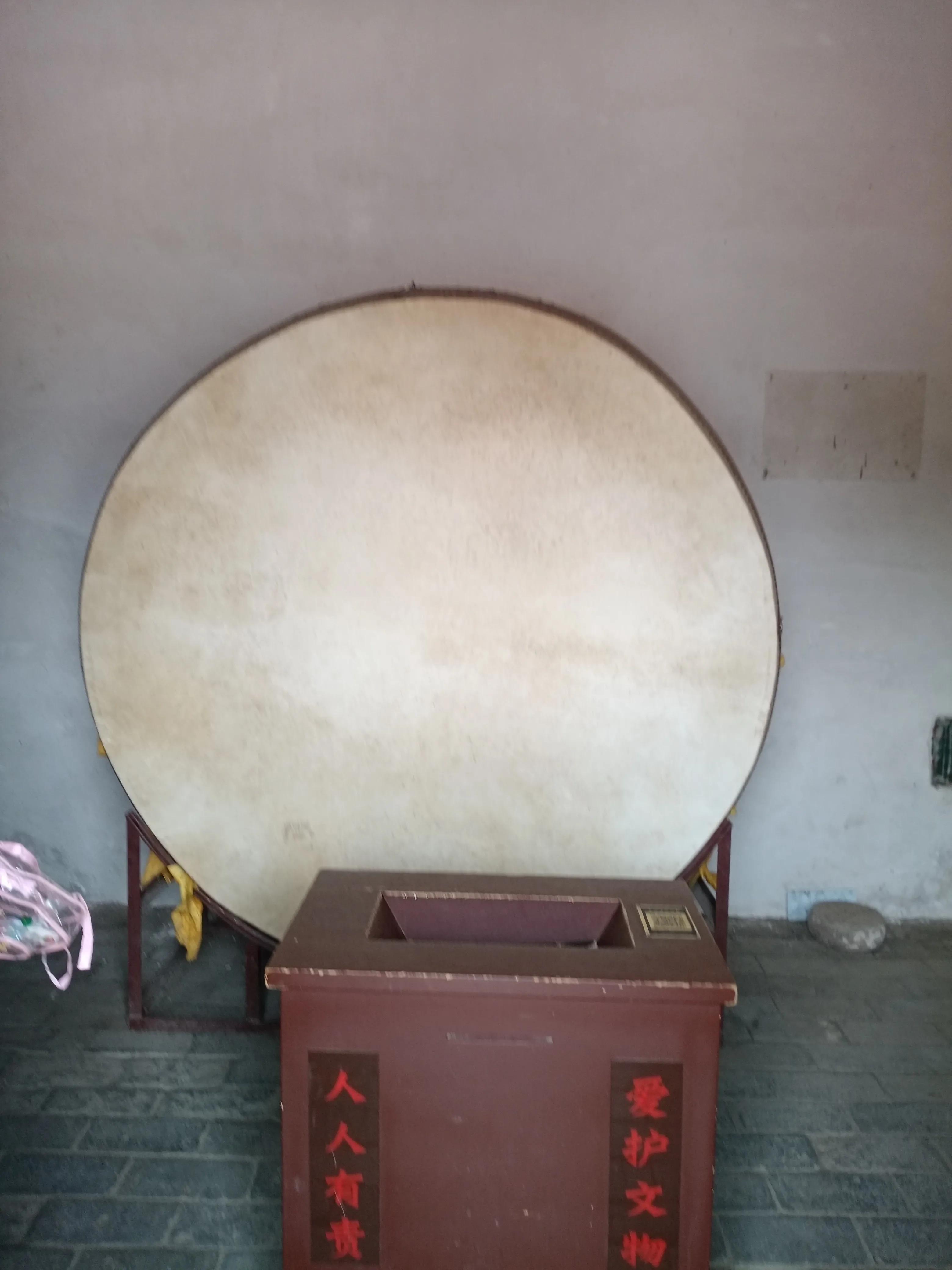 瞻仰胡氏受姓始祖公满陵墓及观光沿途景物