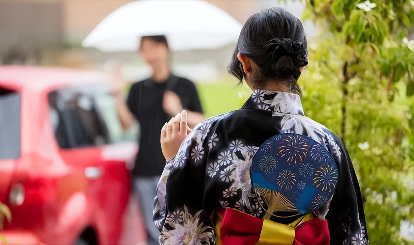 中国开放日韩团体游，日韩热度暴涨十倍