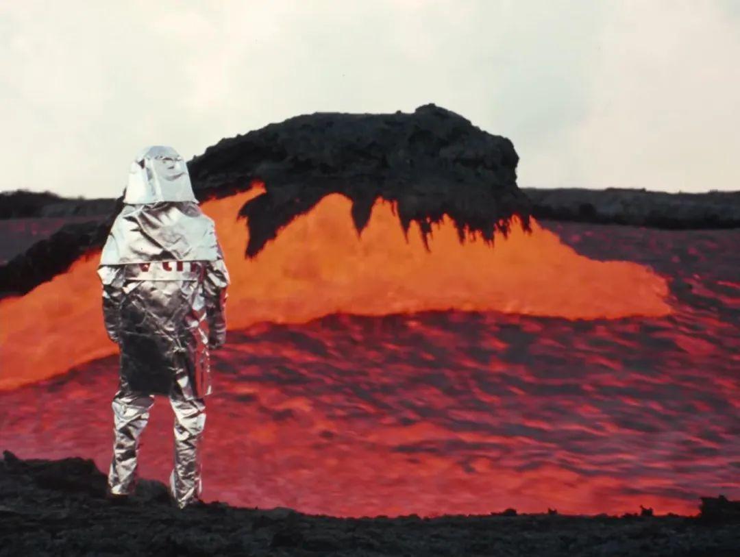 火山爆发涉及地理知识,火山爆发太震撼了视频