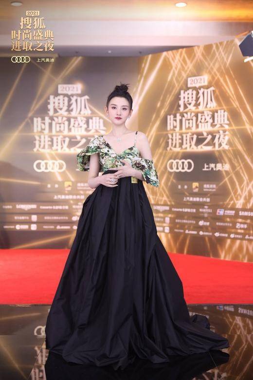 鎼滅嫄鏃跺皻鐩涘吀杩涘彇涔嬪baby,鎼滅嫄鏃跺皻鐩涘吀angelababy鍒嗘瀽