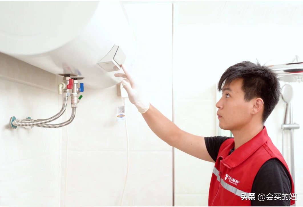 即热电热水器和燃气热水器哪种好,电热水器和燃气热水器哪种好用