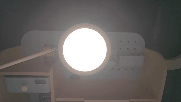 南卡护眼台灯深度测评，还原晨读光、智能调亮度，卖到断货