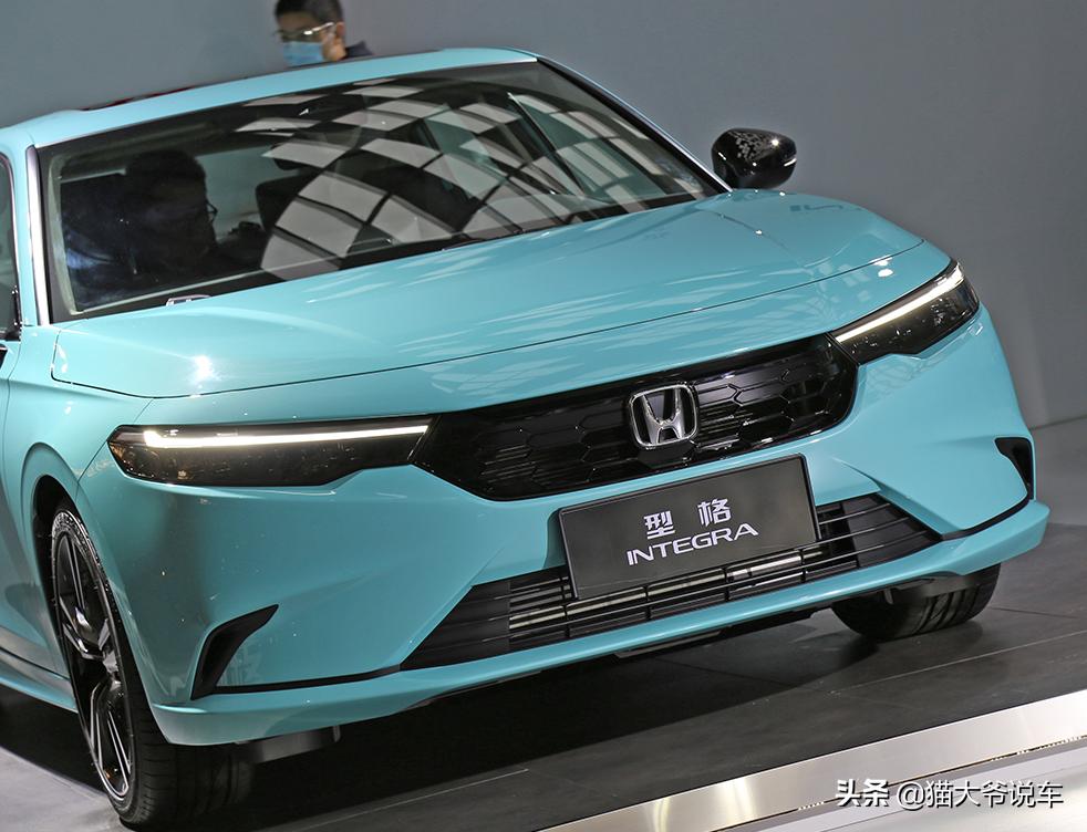 油耗高到离谱的四款车,这3款车定价亲民