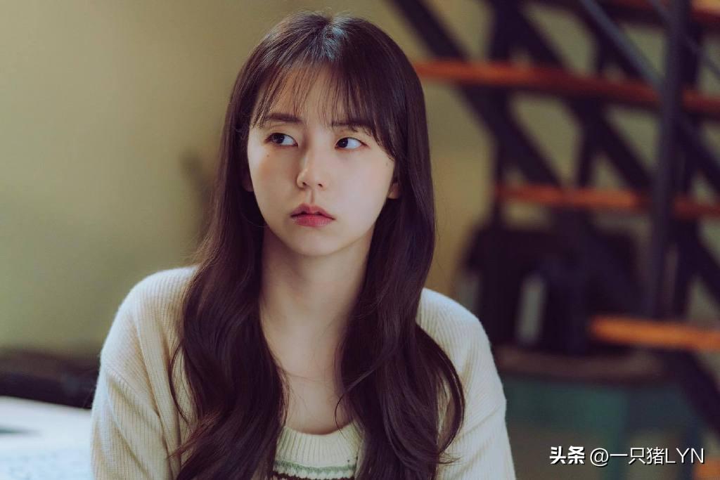 假如你有一个包子脸女朋友，做梦都会笑醒吧？