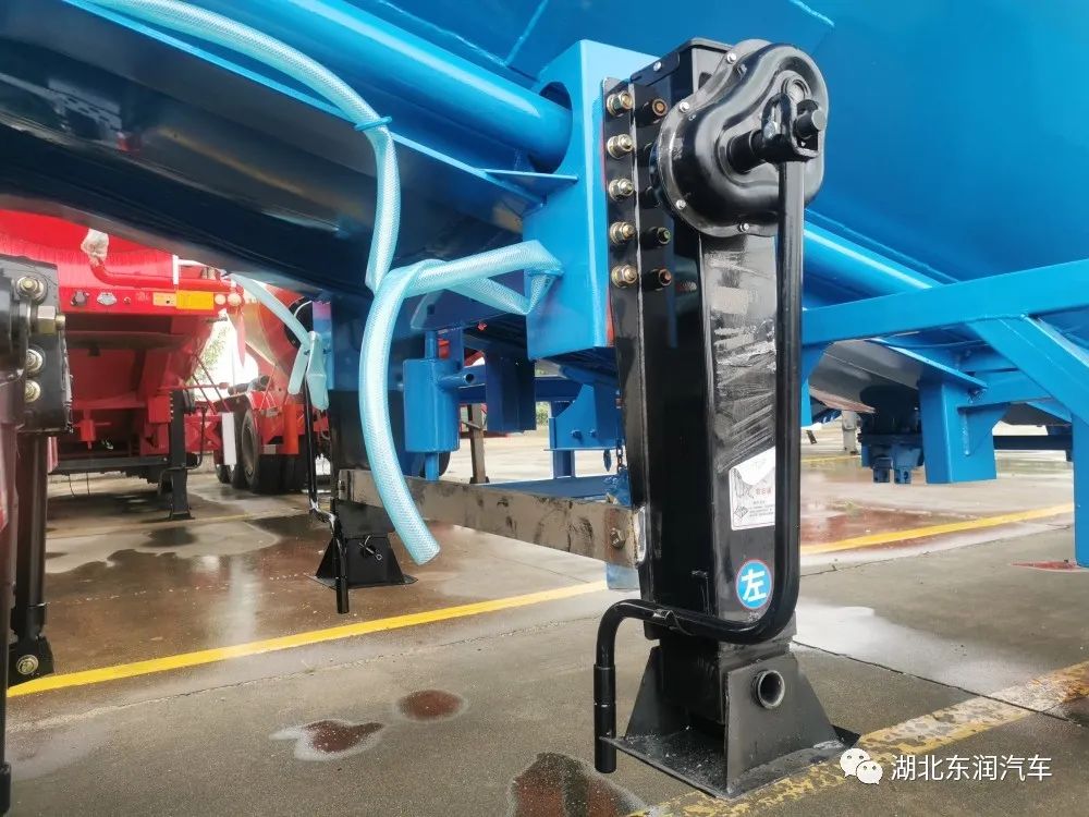 41方粉罐车够大吗,40方粉罐车多少钱一辆