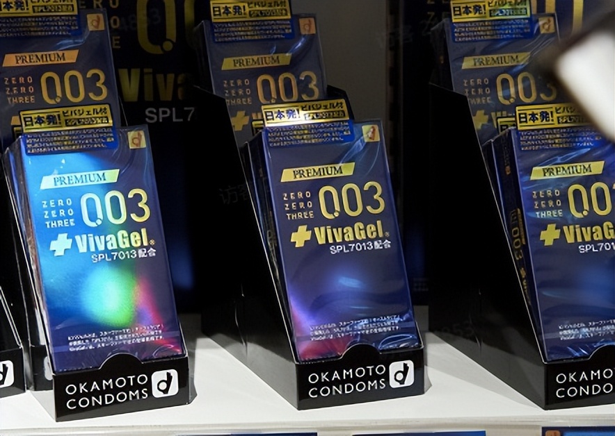 安全套为什么套手机时候会破,安全套为什么都是硅油的