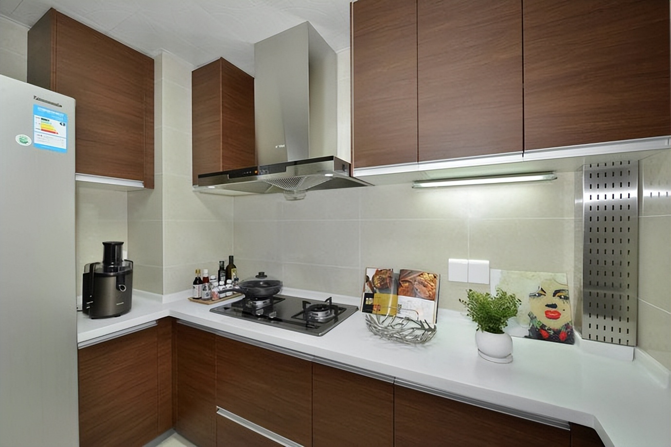 厨房漏水修复视频,厨房水槽漏水如何修复