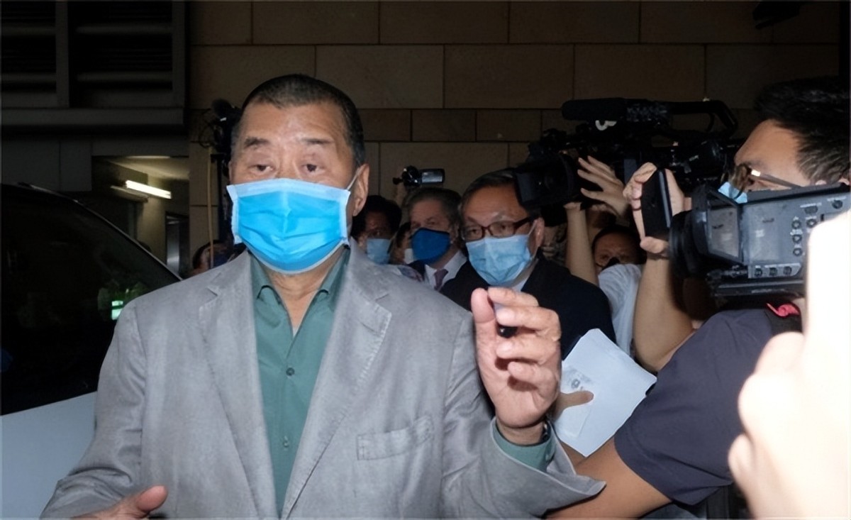 港独大佬*智英黎**：民族败类还敢祸国殃民？