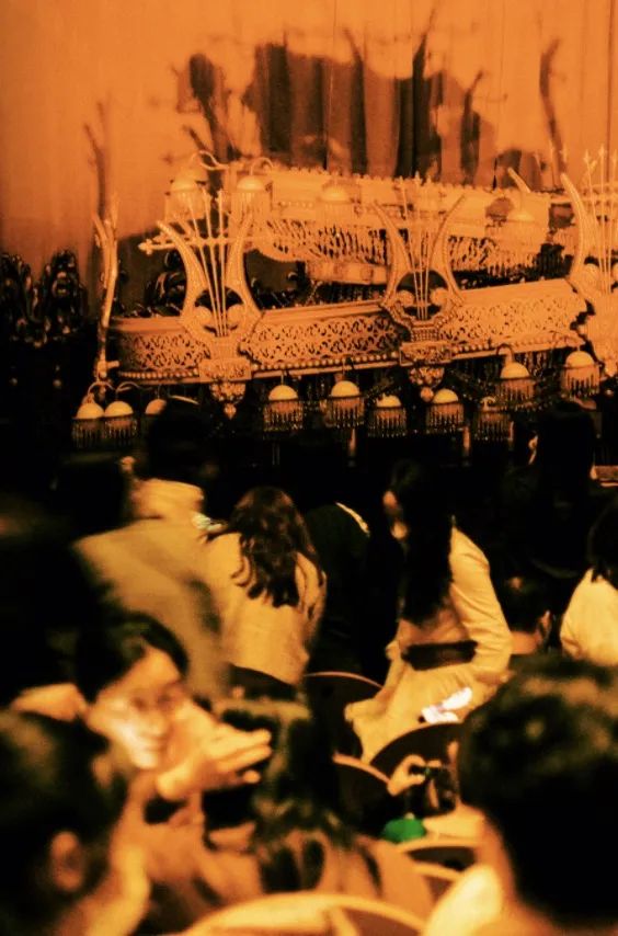 小布摄影团丨魔都夜生活的N种打开方式，快收藏起来→