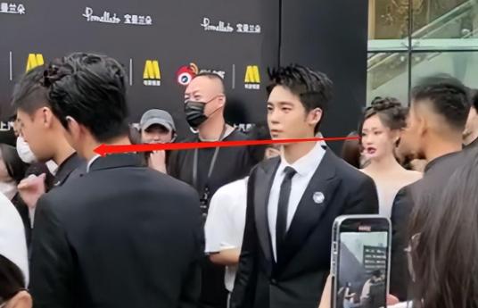 疑张天爱大粉发文控诉徐开骋：多次出轨PUA女方，用她的钱画大饼