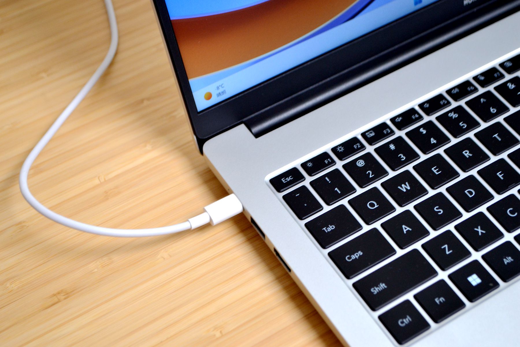 性能炸裂！16寸超窄边框+i5-12500H，荣耀MagicBookX16首发测评