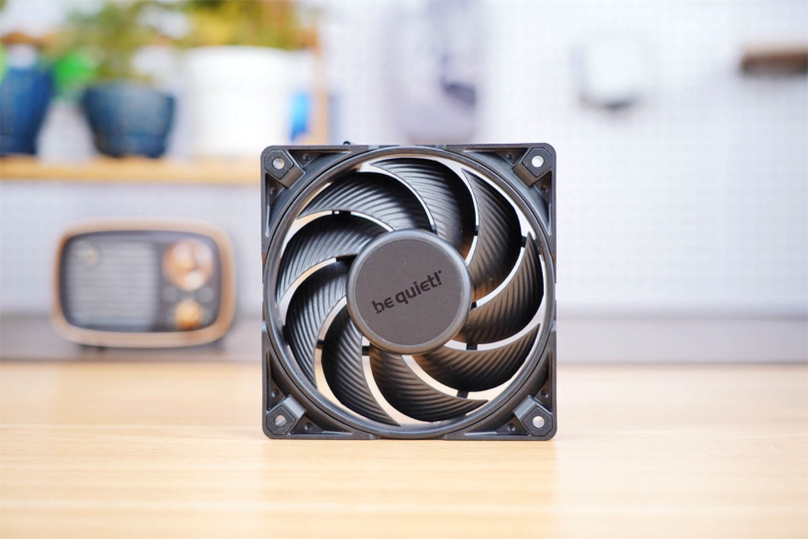 静音和性能相依兼得，支持三档转速，德商德静界PRO4值得拥有