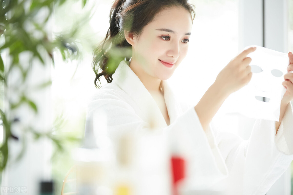 敷面膜时搞什么事情,敷面膜这件小事你真的会吗