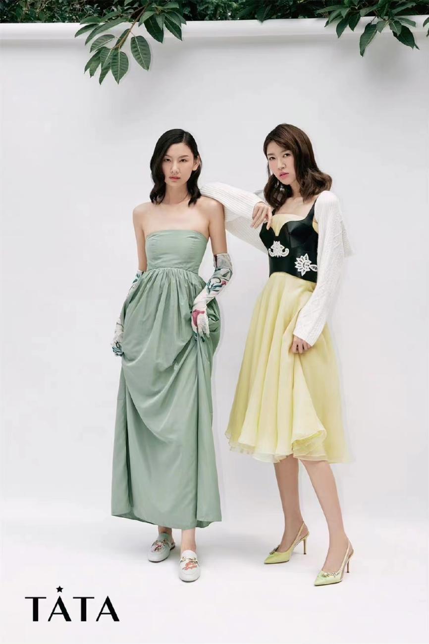 夏日出街选对复古鞋款提升回头率,夏季潮鞋穿搭街拍女图片