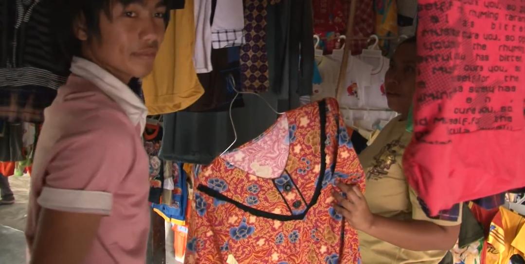 渔民捕获虎鲨,真实渔民钓到的虎鲨