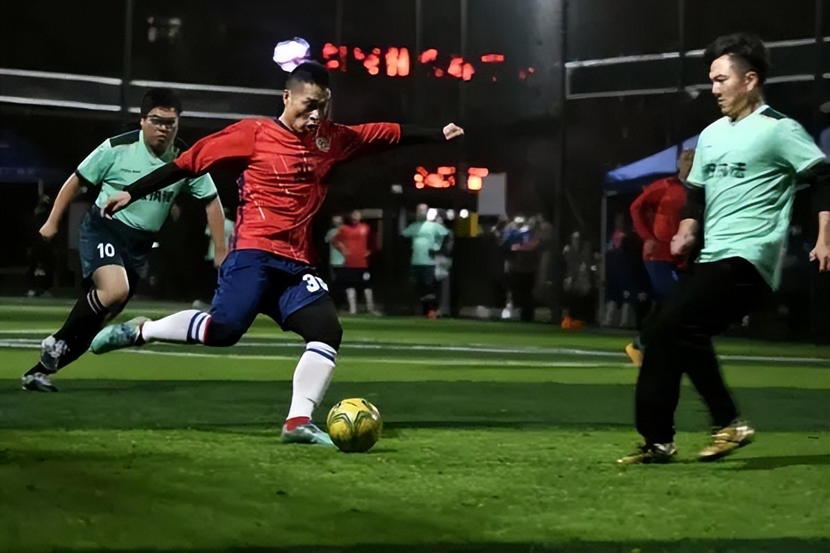 村超是否为中国足球转折点,为什么村超比国足有观赏性