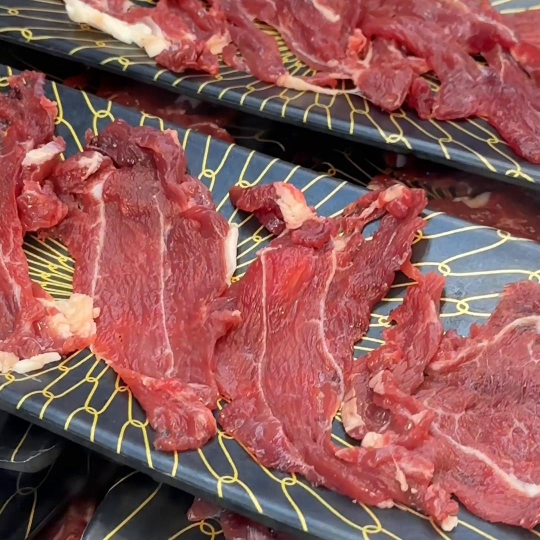 潮汕现切鲜牛肉火锅自助,潮汕牛肉火锅现切牛肉哪个好吃