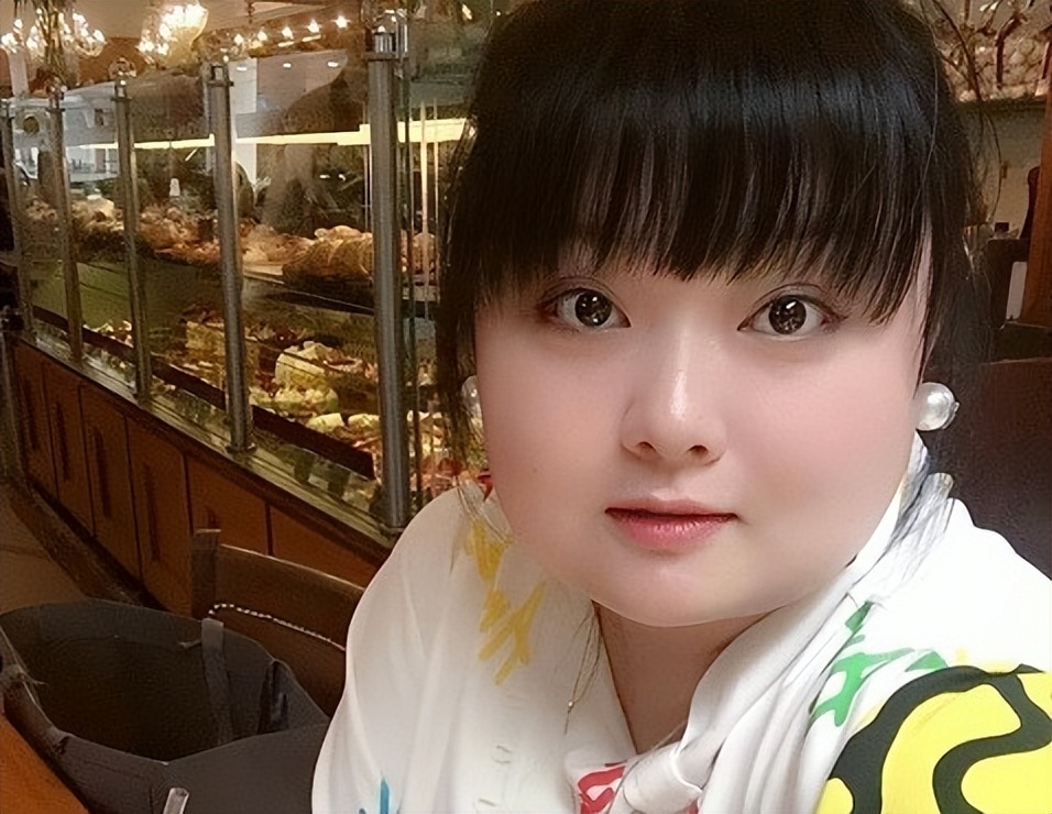 前tvb女星吃路边摊体重200斤引担忧,tvb女星吃路边摊引担忧