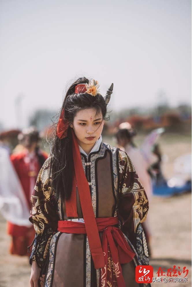 外国人看花朝节国风花神太惊艳了,第四届云台山汉服花朝节花神走秀